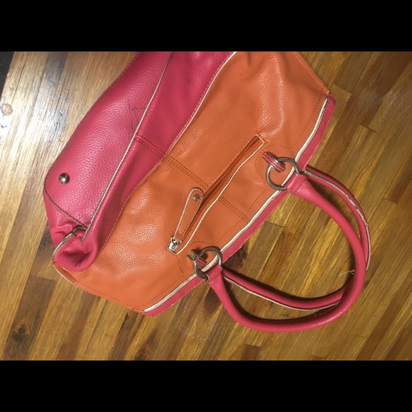 A women’s Pink and orange purse - Picture 8 of 8